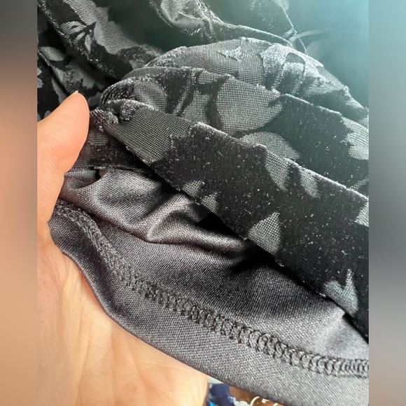 Tommy Hilfiger Womens Black Floral Velvet Holiday Christmas Party Midi Dress 12 - Picture 4 of 7